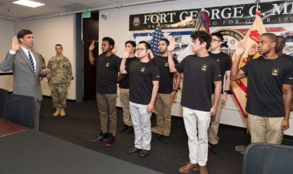 army recruits swearing in