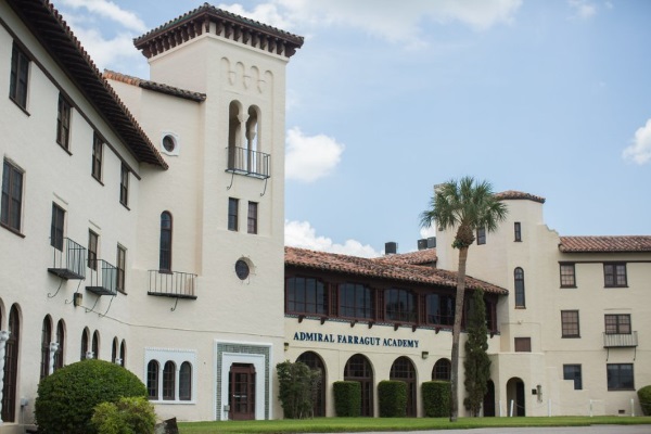 Admiral Farragut Academy