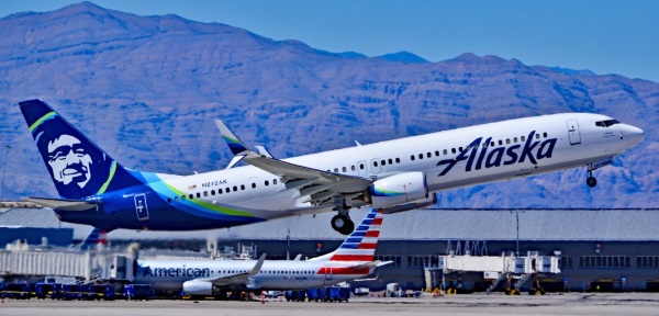 Alaska Airlines offers a 5% discount for Veterans Advantage members.