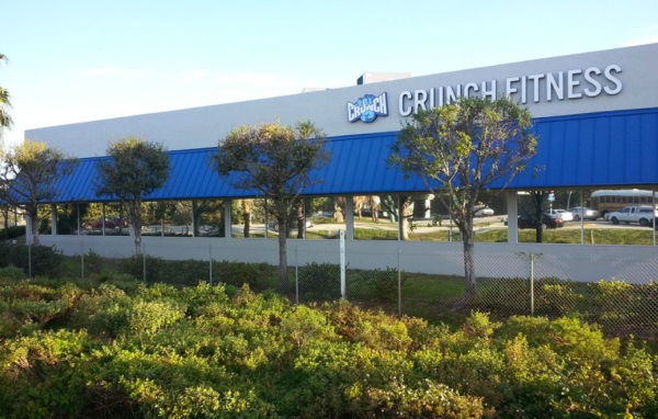 crunch fitness military discount