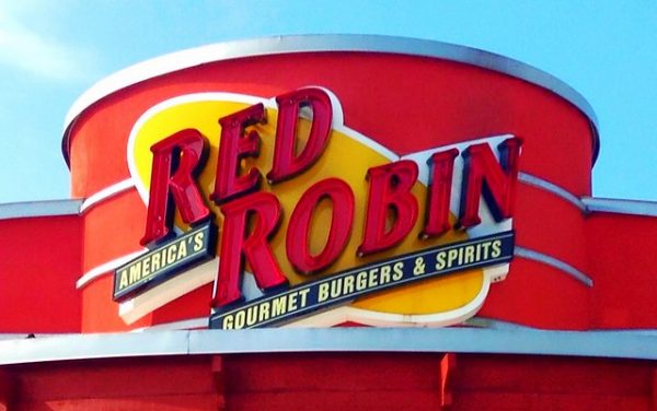 red robin military discount