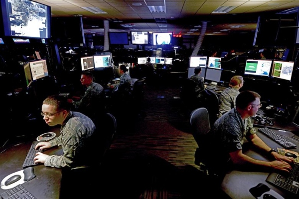 Army Signals Intelligence Analyst (MOS 35N)