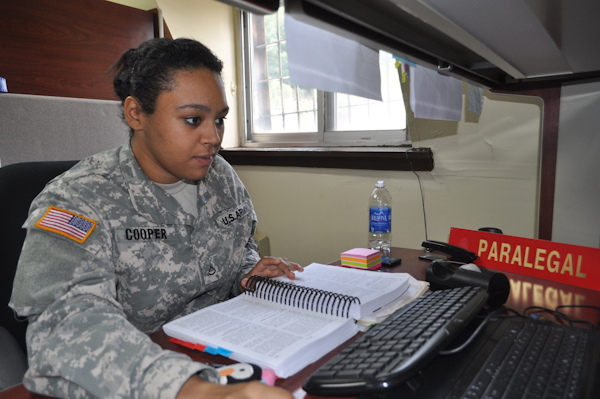 us army paralegal specialist