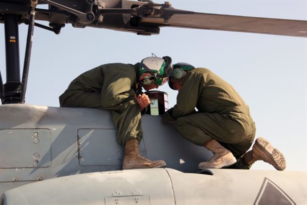 marine aircraft mechanic