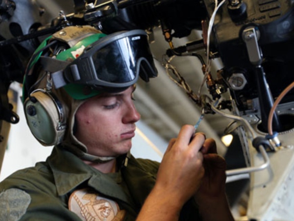 marine corps avionics technician