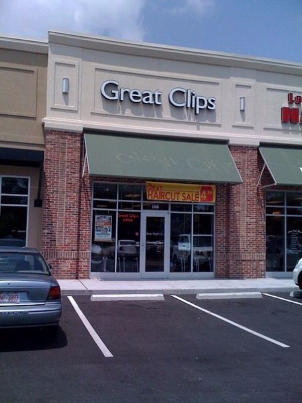 great clips location