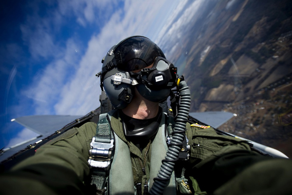 air force fighter pilot
