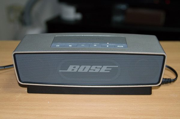 800px-Bose_Soundlink_Mini