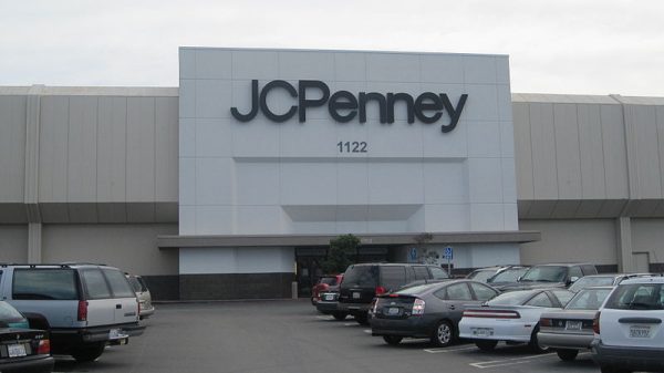800px-JCPenney,_Shops_at_Tanforan_exterior