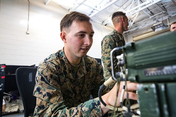 MOS 0621 Radio Operator conducts a radio check