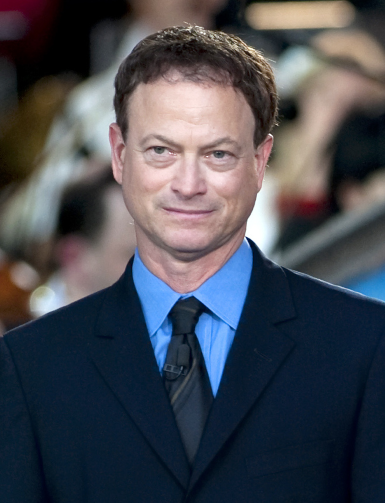 gary sinise did not serve in the military