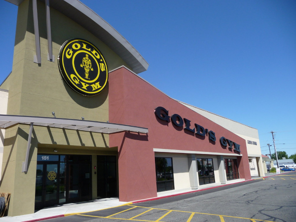 golds gym military