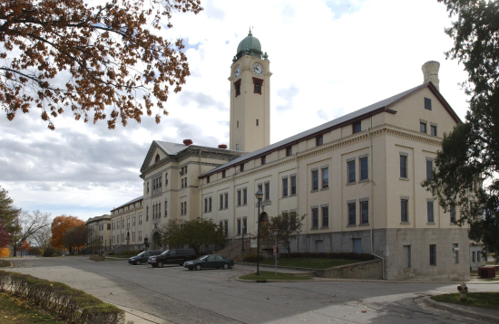 Fort Leavenworth is a partially abandoned military base