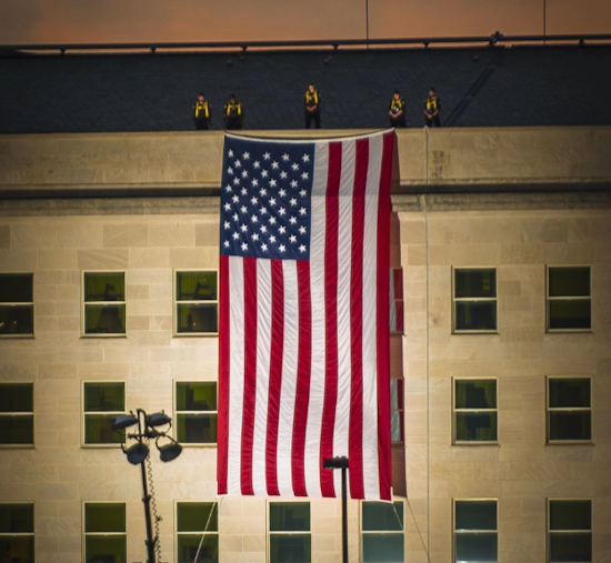 hanging the american flag vertically