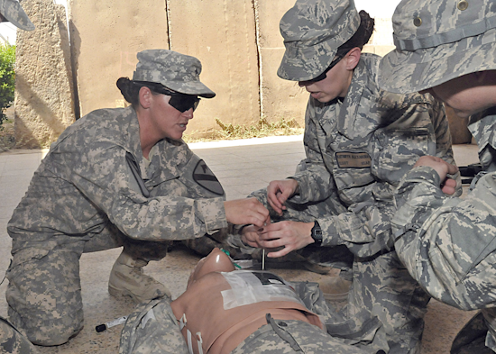 what is a combat medic